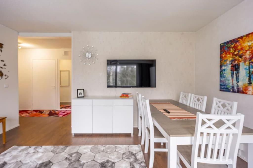 Valoisa Huoneisto Jossa Erinomaiset Vuoteet. Mikkeli Exterior foto